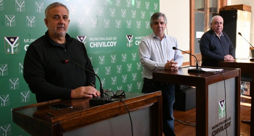 Chivilcoy: Britos anunció la construcción de 162 cuadras de cordón cuneta 