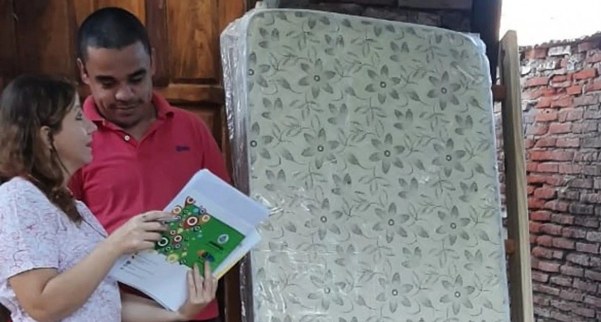 Corrientes: El COPRODIS entregó recursos a familias del Barrio Patono