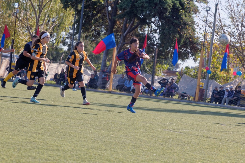 Berazategui: Comenzó el Torneo Municipal Evita Capitana
