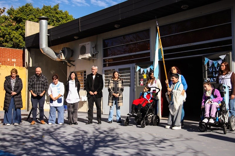 Avellaneda: Ferraresi inauguró obras en tres escuelas con una inversión superior a los $ 410 millones