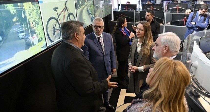 Tigre: Julio Zamora se reunió con la alcaldesa de las Condes de Chile