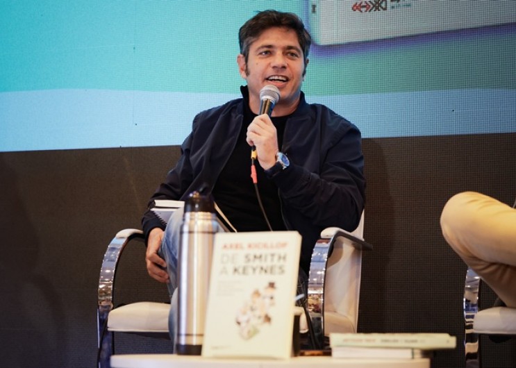 Kicillof present&oacute; &ldquo;De Smith a Keynes. Siete lecciones de historia del pensamiento econ&oacute;mico&rdquo;