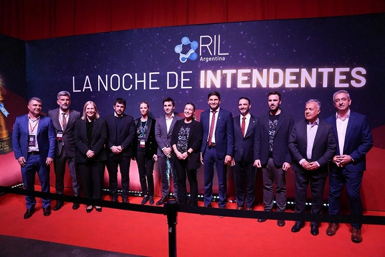 Corrientes: Vald&eacute;s y Pullaro participaron del encuentro nacional de la Red de Innovaci&oacute;n Local (RIL) en Rosario