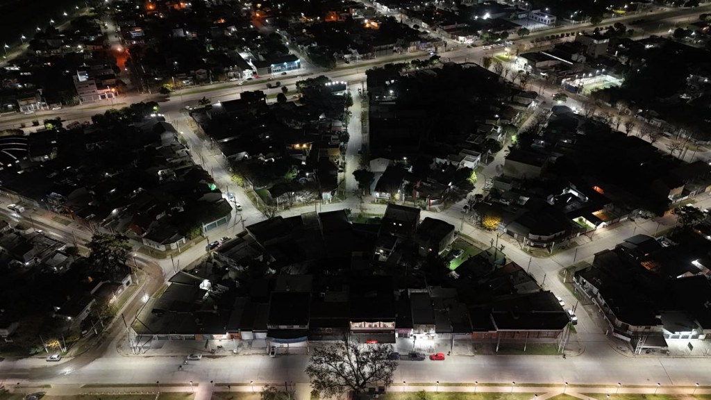 Pte. Per&oacute;n: El Municipio avanza con la modernizaci&oacute;n del alumbrado p&uacute;blico