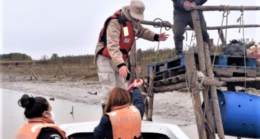 Baradero: El municipio realizó un operativo en la zona de la isla 