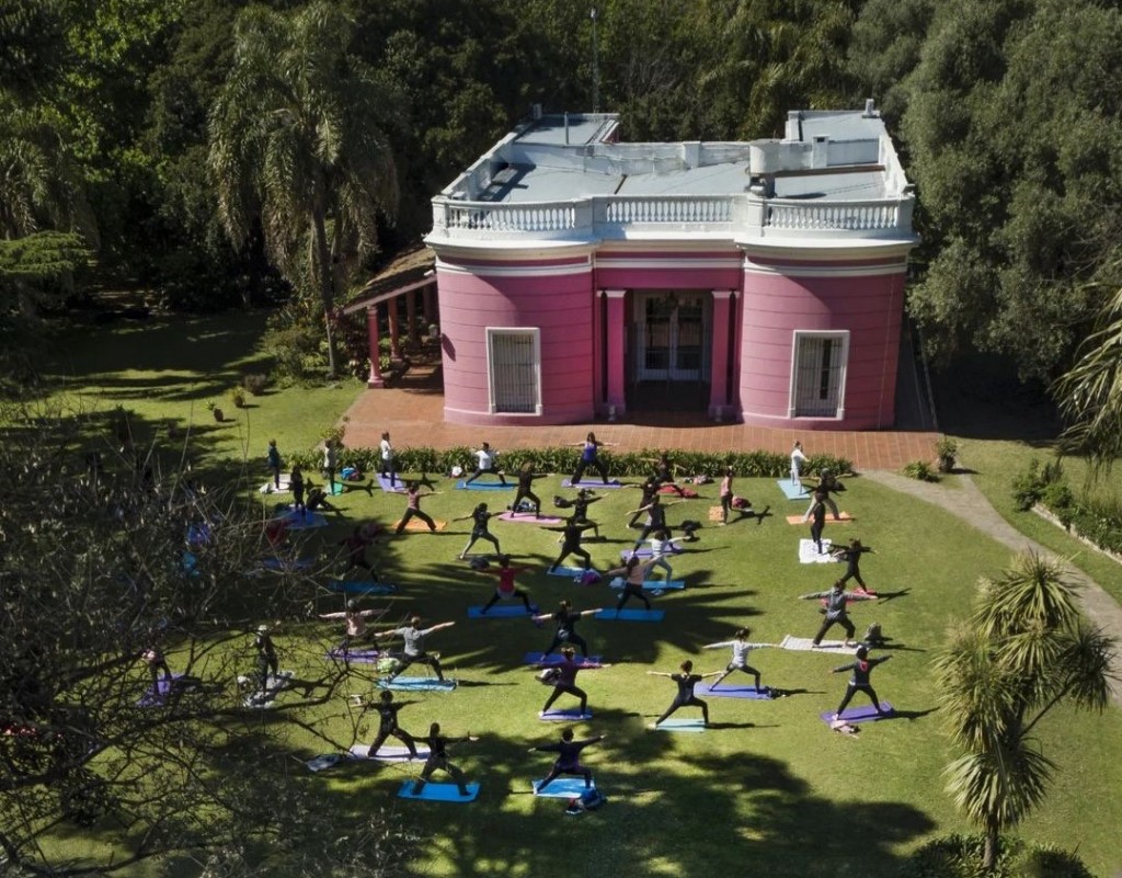 Vicente López: Continúan las clases de yoga en Quinta Trabucco