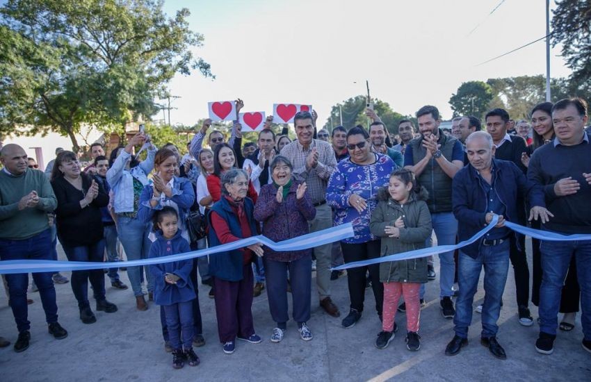 Chaco: Capitanich inauguró un Hospital y obras de pavimento en La Verde 