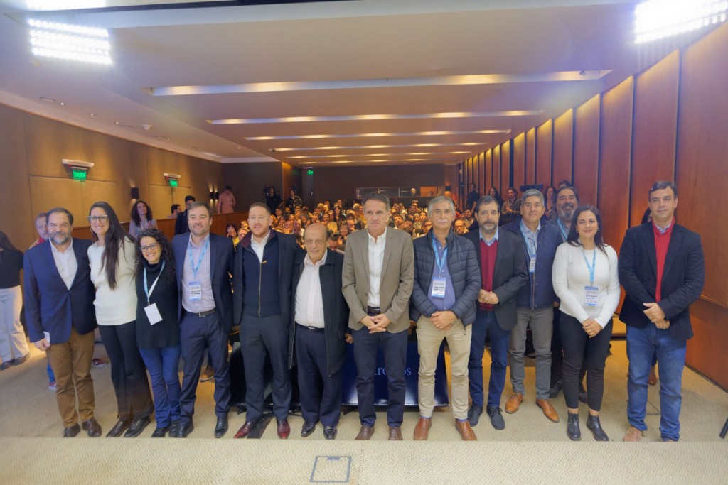 Berazategui: Mussi y Katopodis en el 1° Encuentro de la Red Federal de Nodos Estratégicos de Abastecimiento Regional 
