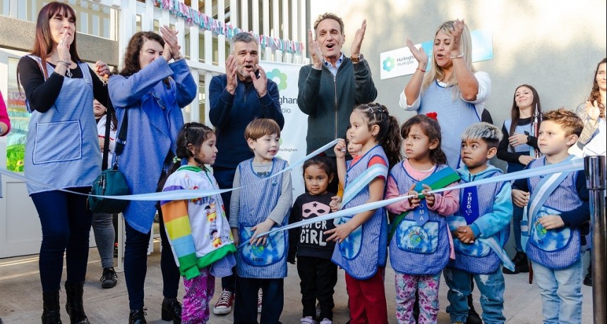 Hurlingham: Zabaleta y Katopodis inauguraron un jardín que ofrece horarios flexibles en colaboración con la Universidad