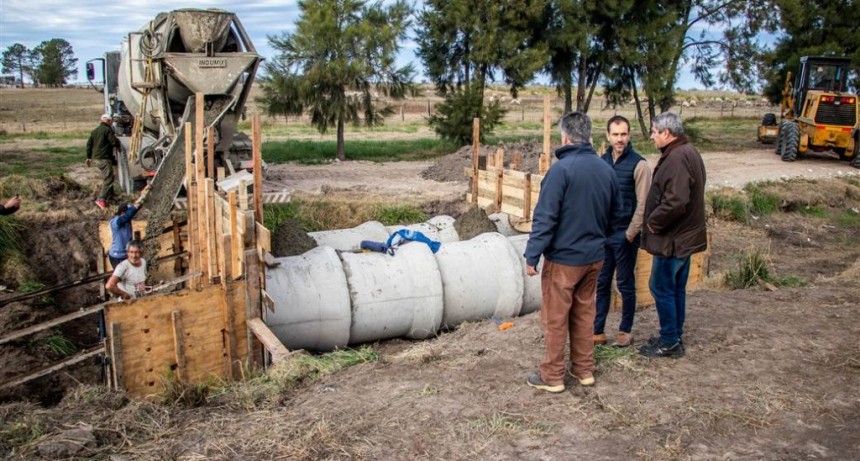 Junín: Avanza la construcción de la bicisenda a la vera del camino al balneario