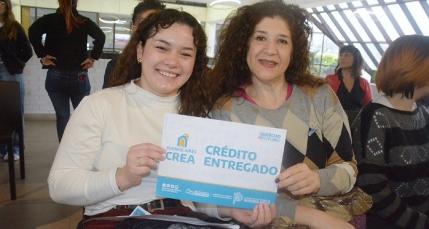 La Provincia entregó créditos Buenos Aires Crea en Lanús