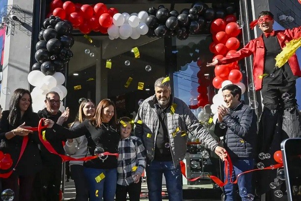 Malvinas Argentinas: Nardini inauguró una nueva sucursal de Electro Norte en Los Polvorines 