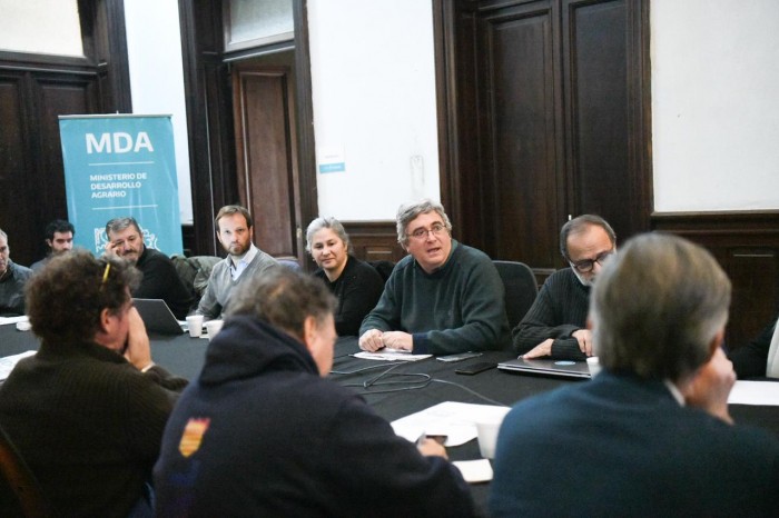 Javier Rodríguez presentó líneas de financiamiento para el sector lechero