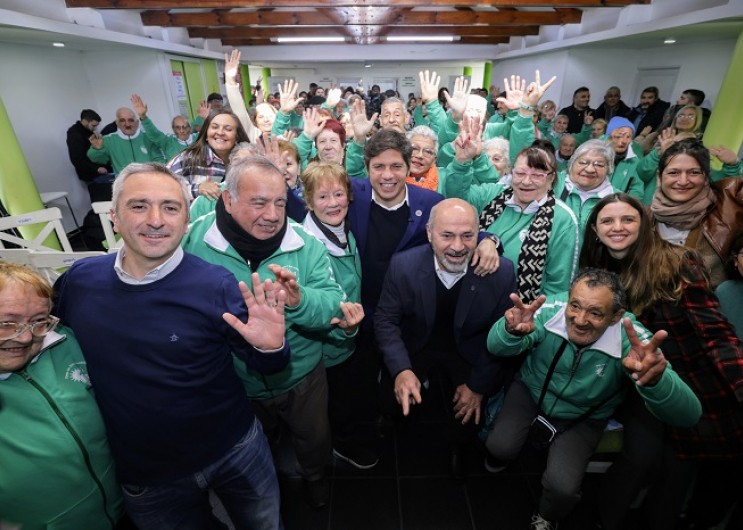 Kicillof presentó el programa Mayores Bonaerenses Activos en Ensenada