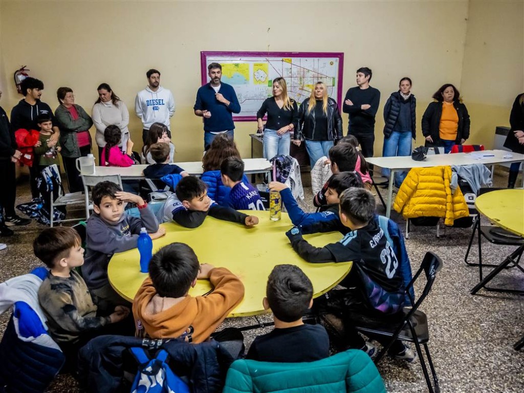 Jun&iacute;n: El Municipio present&oacute; &ldquo;Crecer en tu Barrio&rdquo;
