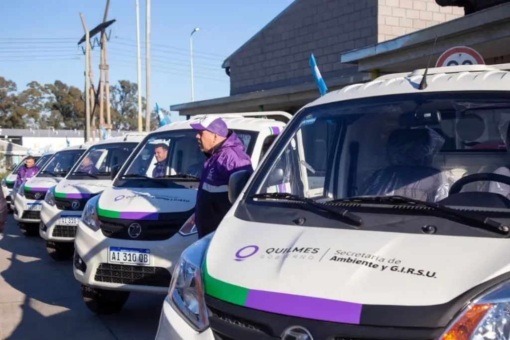 Quilmes: El Municipio present&oacute; 6 nuevos veh&iacute;culos para la flota liviana de la Secretaria de Ambiente y GIRSU 