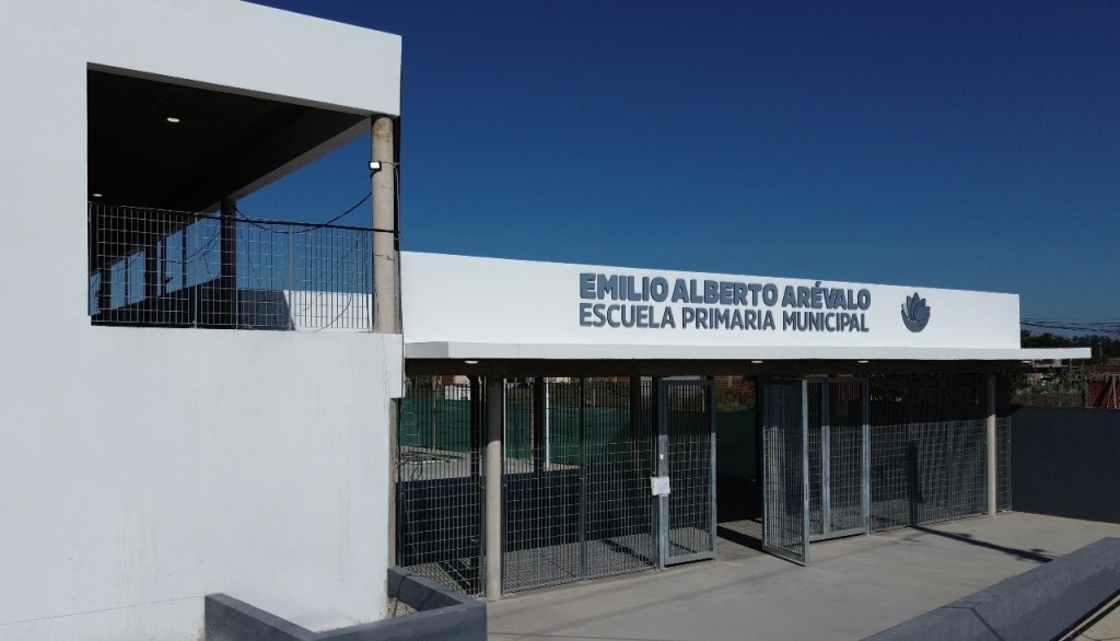 Escobar: Se ampliar&aacute; la Escuela Municipal de Savio para duplicar su matr&iacute;cula actual