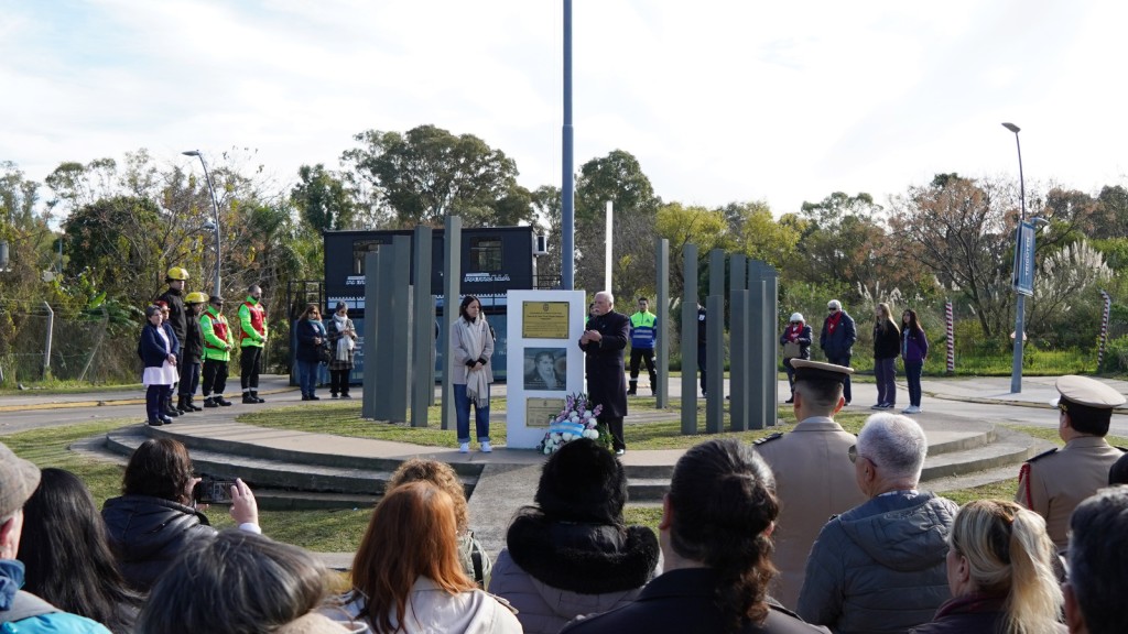 Vicente L&oacute;pez: La Municipalidad conmemor&oacute; el D&iacute;a de la Bandera con un homenaje a Manuel Belgrano