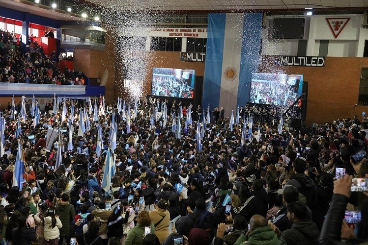 San Mart&iacute;n: M&aacute;s de 5.000 ni&ntilde;as y ni&ntilde;os prometieron lealtad a la bandera