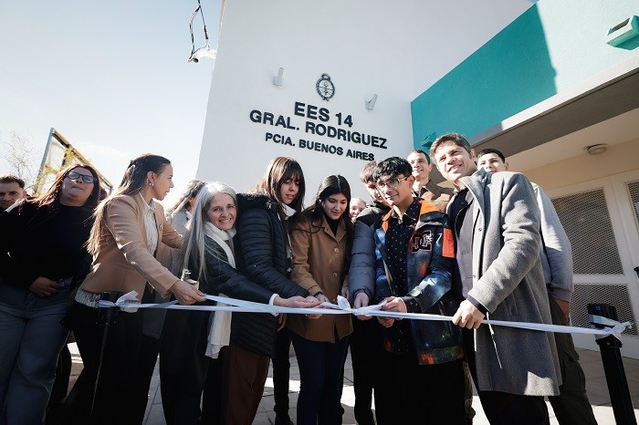 Kicillof inaugur&oacute; dos nuevos edificios para escuelas secundarias en General Rodr&iacute;guez
