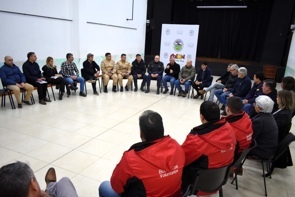 Col&oacute;n (ER): Walser se reuni&oacute; a la Junta de Defensa Civil para actualizar protocolos y fortalecer la prevenci&oacute;n ante posibles eventos clim&aacute;ticos