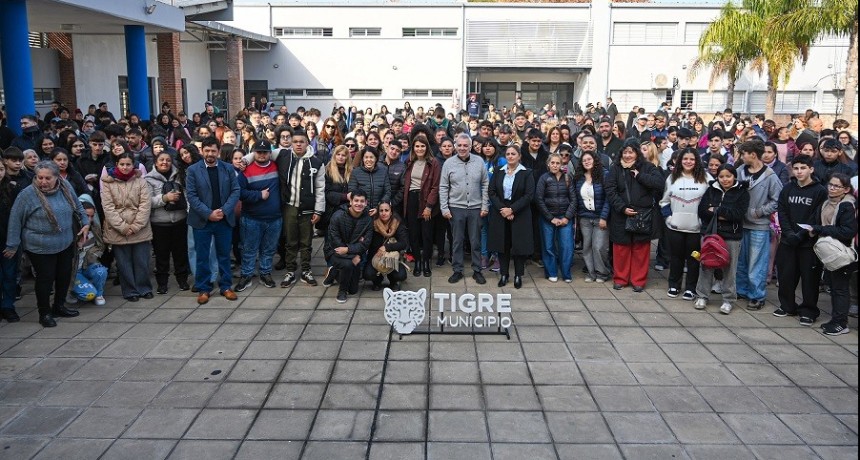 Tigre: Julio Zamora acompa&ntilde;&oacute; la presentaci&oacute;n del programa de becas &ldquo;Tigre Educa Secundario&rdquo;