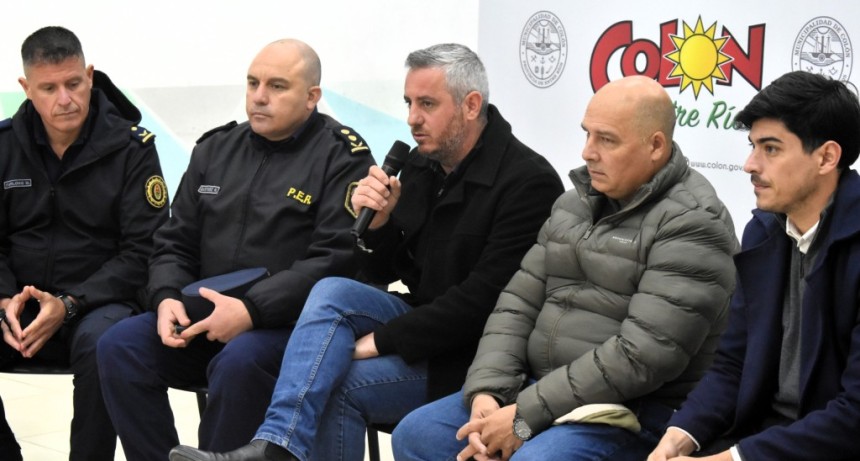 Col&oacute;n (ER): Walser se reuni&oacute; con la Junta de Defensa Civil para actualizar protocolos y fortalecer la prevenci&oacute;n ante posibles eventos clim&aacute;ticos