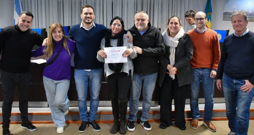 La Provincia entreg&oacute; certificados del curso Capacitar para Emprender en San Nicol&aacute;s