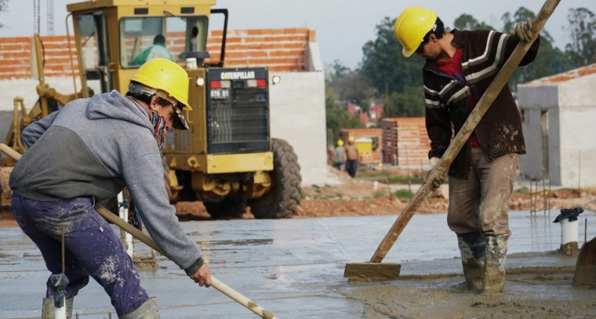 Colón (ER): Continúan las obras de 72 viviendas en barrio El Ombú