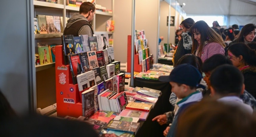 Escobar: Se abrió la convocatoria para participar de la 9ª Feria del Libro