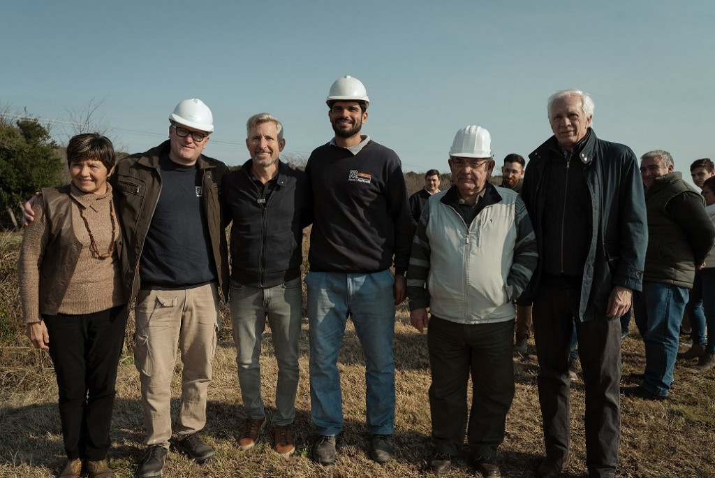 Entre Ríos: Frigerio recorrió una obra de electrificación en Gualeguay que abre nuevas oportunidades para el desarrollo rural