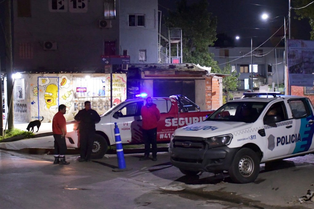 Morón: El Municipio encabezó un megaoperativo de seguridad en el Barrio Carlos Gardel
