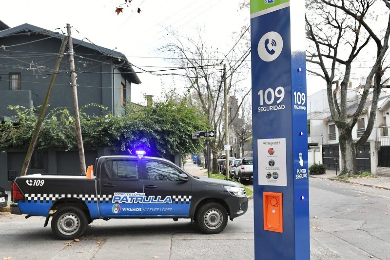 Vicente López: La ciudad ya cuenta con 200 Puntos Seguros instalados en todo el partido
