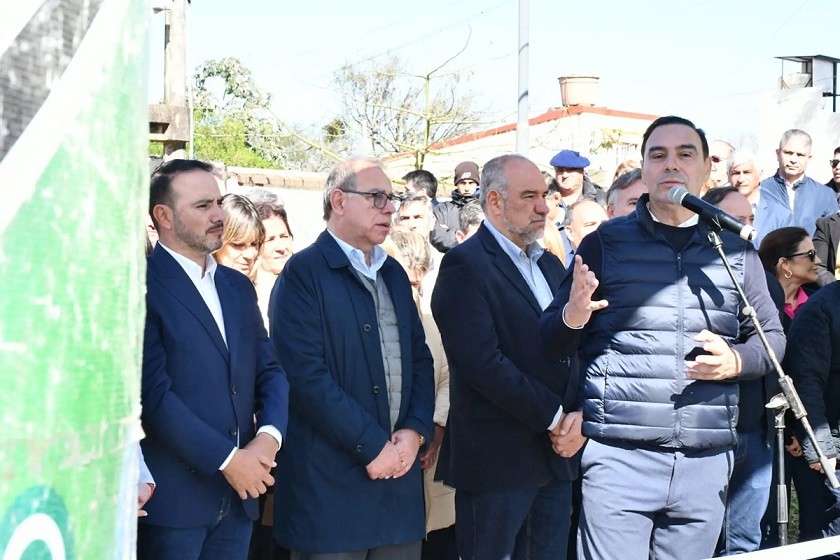 Corrientes: Valdés inauguró obras fundamentales de urbanización en los barrios Concepción e Independencia
