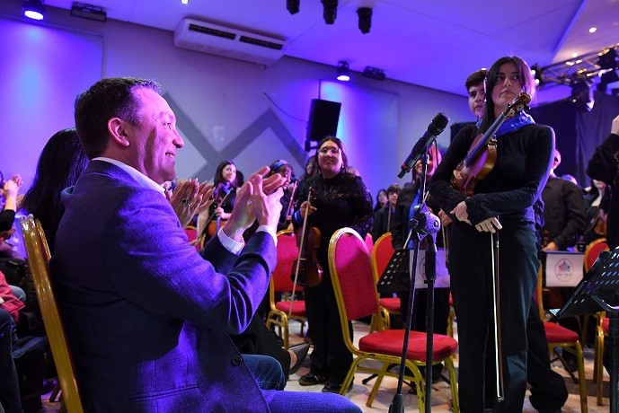 Fcio. Varela: M&aacute;s de 400 personas vibraron con la m&uacute;sica de las orquestas infantil y juvenil de la Regi&oacute;n 4