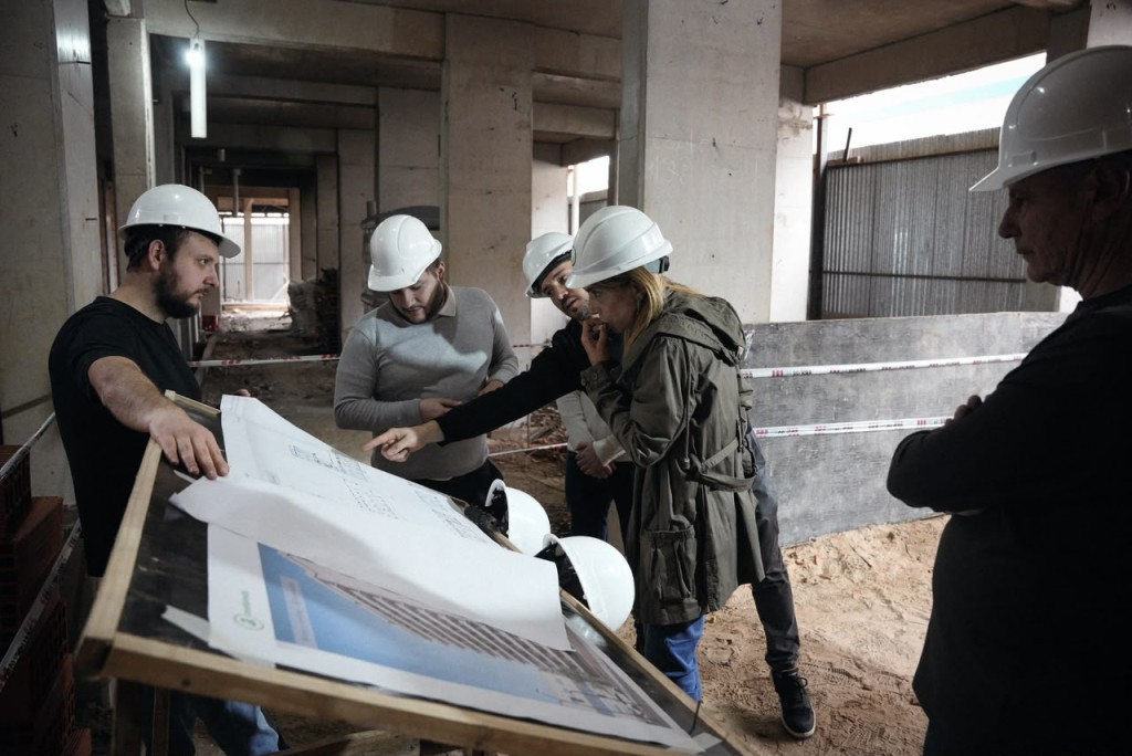 Avellaneda: Magdalena Sierra recorri&oacute; obras en marcha en el distrito