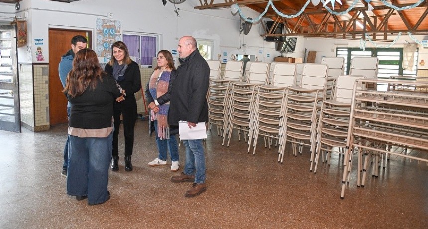 Tigre: El Municipio entreg&oacute; nuevo mobiliario para instituciones educativas del distrito