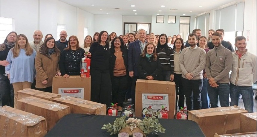 Gral Villegas: El Municipio entreg&oacute; equipamiento vital a escuelas del partido