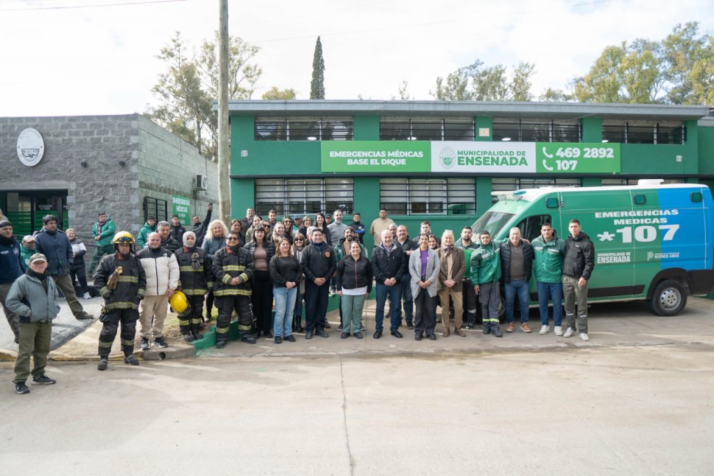 Ensenada: Secco inauguró la nueva base de emergencias en El Dique