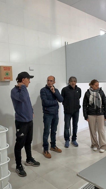 Bolívar: Pisano visitó el primer frigorífico avícola instalado en el parque industrial del distrito 