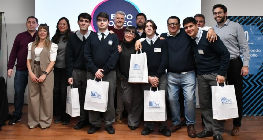 Morón: Miles de estudiantes participaron de la 14ª edición de la Expo UIO-Tec