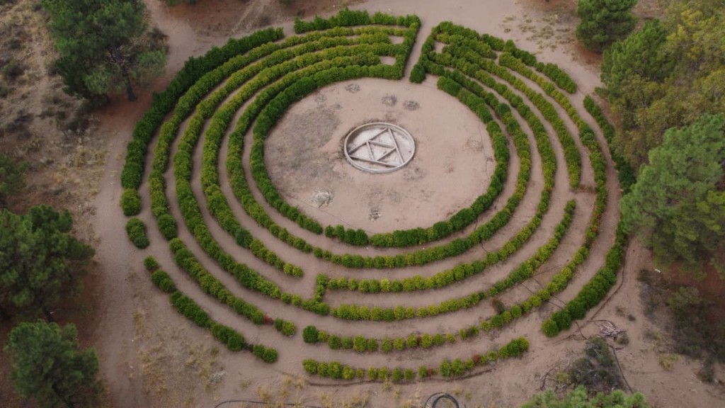 Monte Hermoso: Avanza con la puesta en valor del Laberinto Vegetal