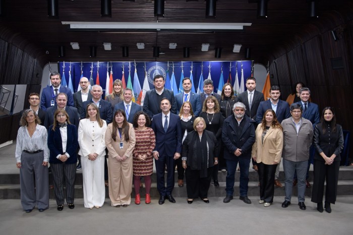 La Provincia reiter&oacute; el reclamo por el respeto al federalismo