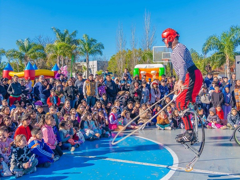 San Fernando: Comenz&oacute; el &ldquo;Mes de las Infancias&rdquo; con actividades infantiles en plazas 