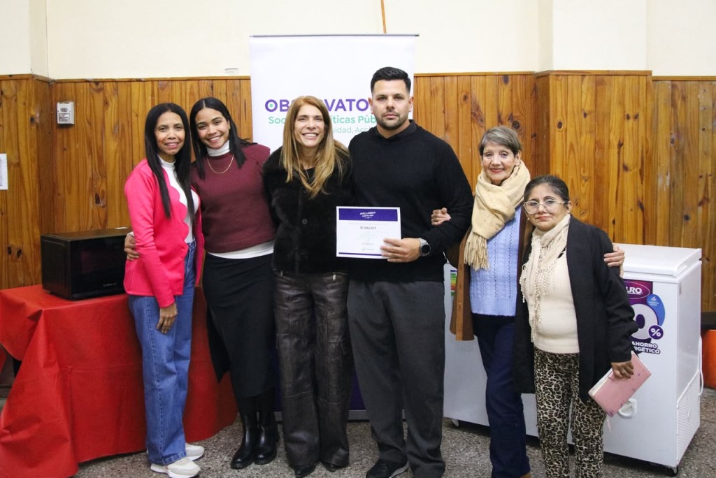 Avellaneda: Magdalena Sierra inaugur&oacute; obras en el Club San Baltazar