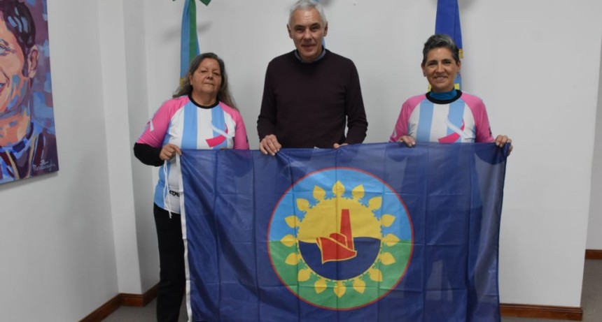 Berisso: Cagliardi recibi&oacute; a integrantes de Dragones Rosas que competir&aacute;n en Francia