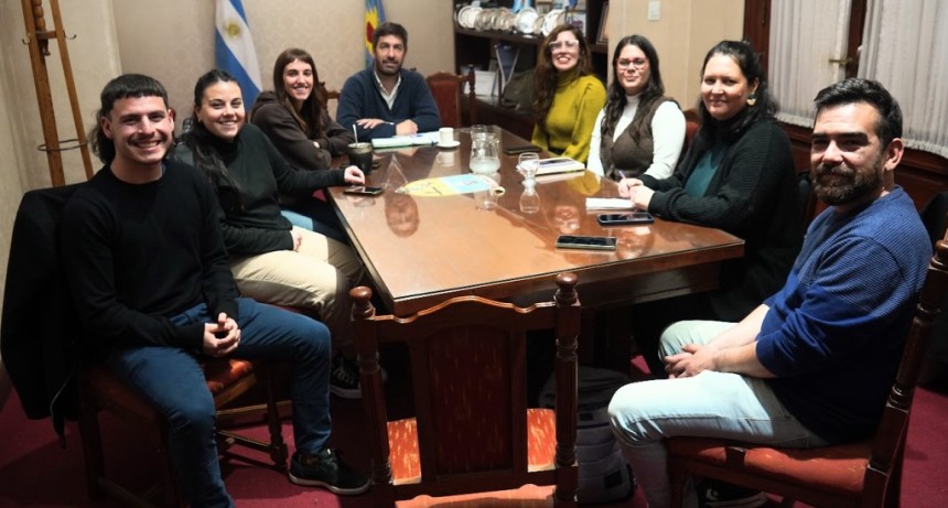 Mercedes: Ustarroz recibi&oacute; a funcionarias provinciales para continuar potenciando el Programa Envi&oacute;n