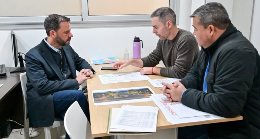 Escobar: Sujarchuk anunci&oacute; la ampliaci&oacute;n de la guardia del Hospital Municipal de Gar&iacute;n