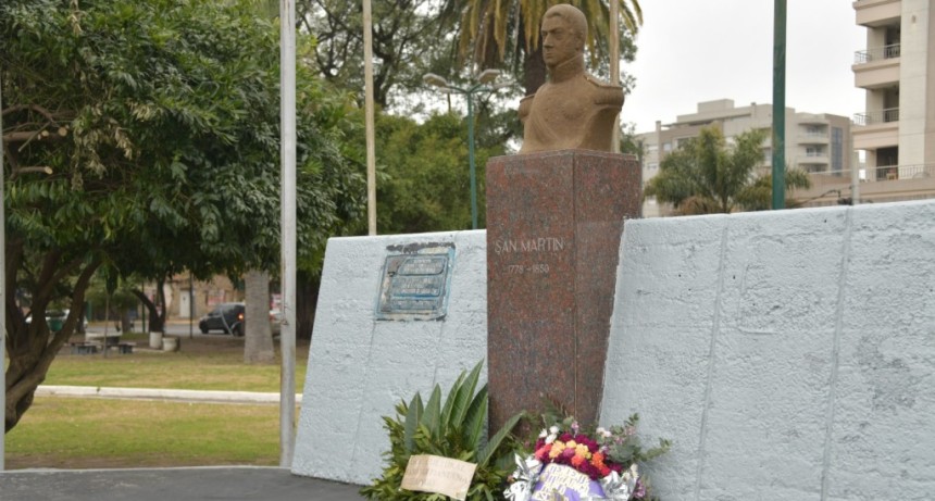Ituzaing&oacute;: La Municipalidad rinde homenaje al General Jos&eacute; de San Mart&iacute;n