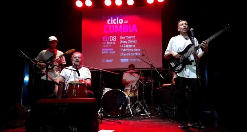 Mercedes: La cumbia volvió a ser protagonista en una nueva noche musical en La Trocha
